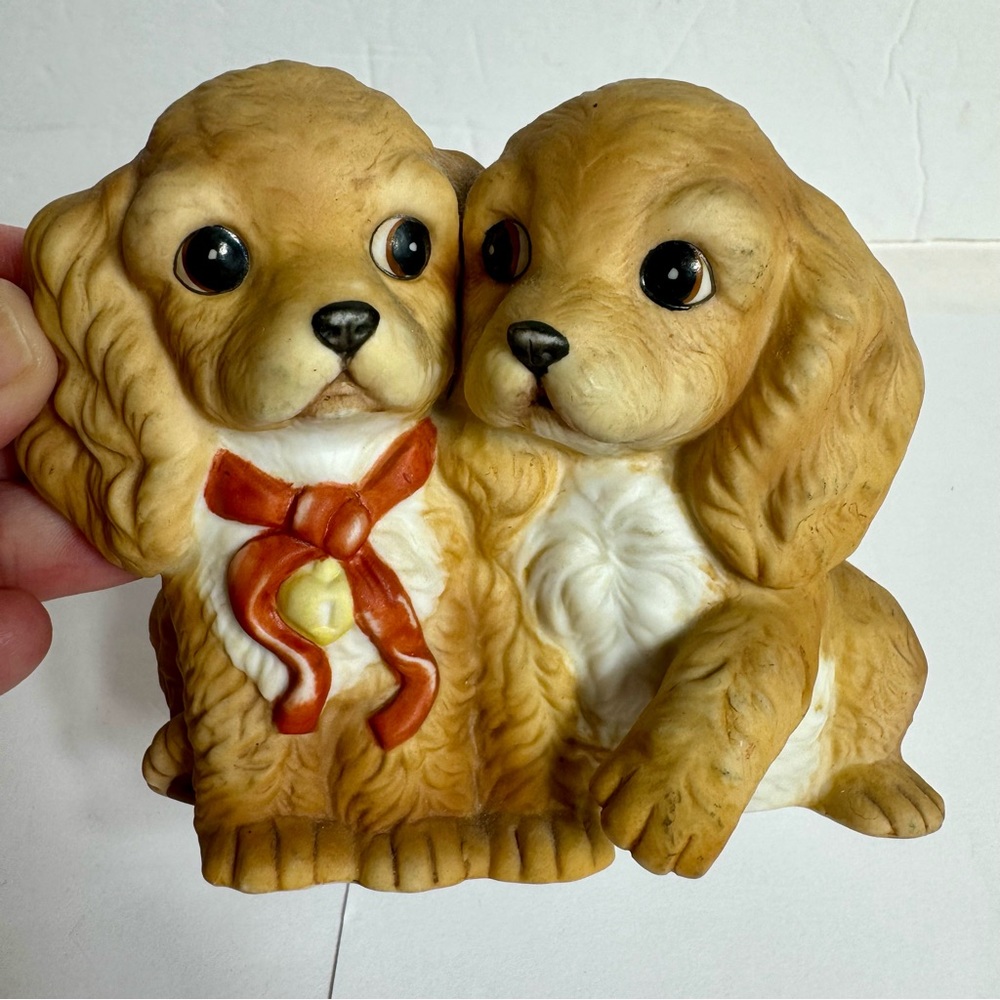 Vintage Homco puppies. Masterpiece Porcelain by Homco 1988 with adorable faces